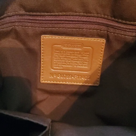 Coach bucket bag. Brown and tan suede. - Picture 5 of 6